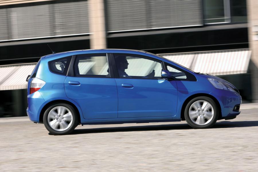  Honda Jazz 2008 года  (фото 100 из 100)